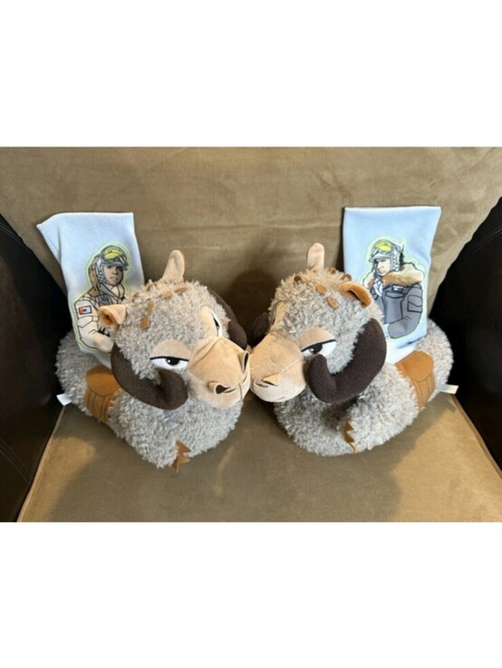 Anaheim Star Wars Celebration Tauntaun Slippers With Han Solo & Luke Skywalker